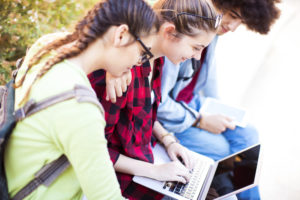 Come vestirsi per andare a scuola