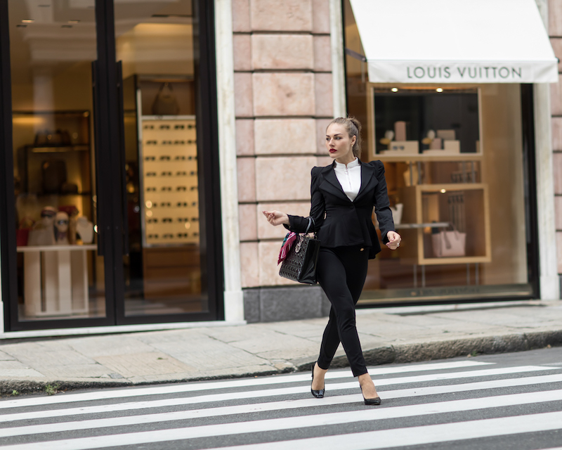 Outfit tailleur nero